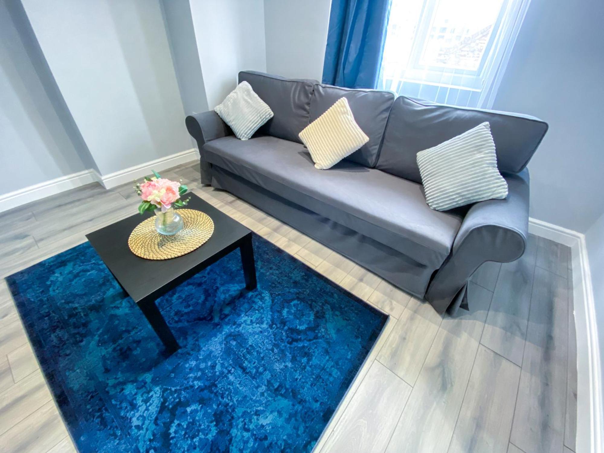 Large 1-Bedroom Flat, 5 Guest, London - F4 Exterior foto